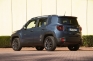 jeep_renegade_4xe_2020_back_730.jpg
