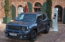 jeep_renegade_4xe_2020_front_730.jpg